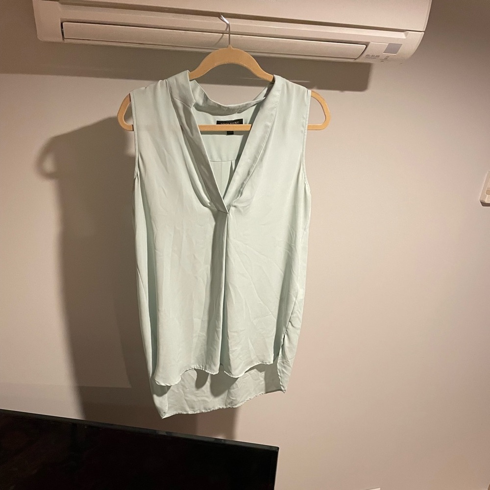 Banana Republic spring top